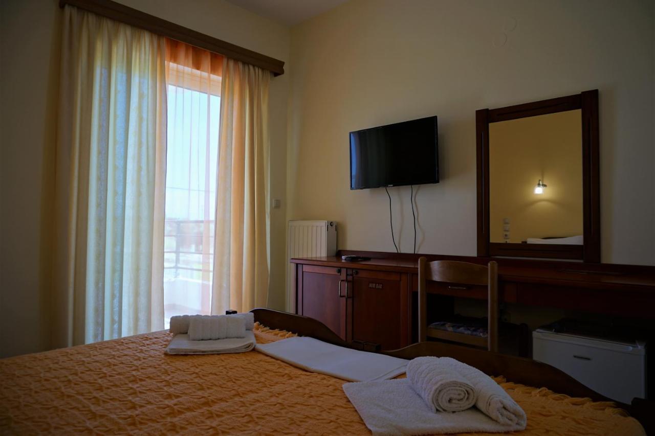Iraklis Hotel Mítikasz Kültér fotó