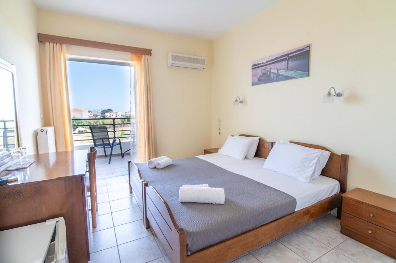 Iraklis Hotel Mítikasz Kültér fotó