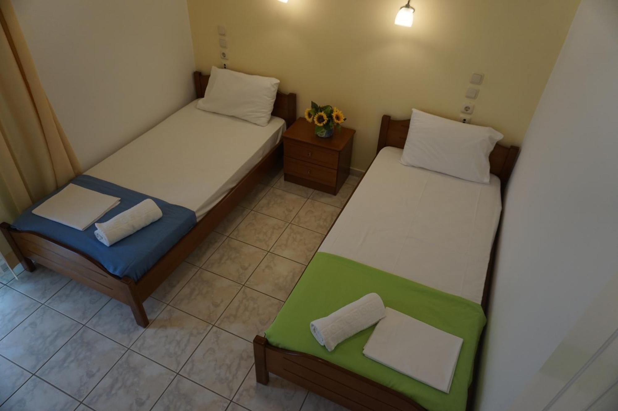 Iraklis Hotel Mítikasz Kültér fotó