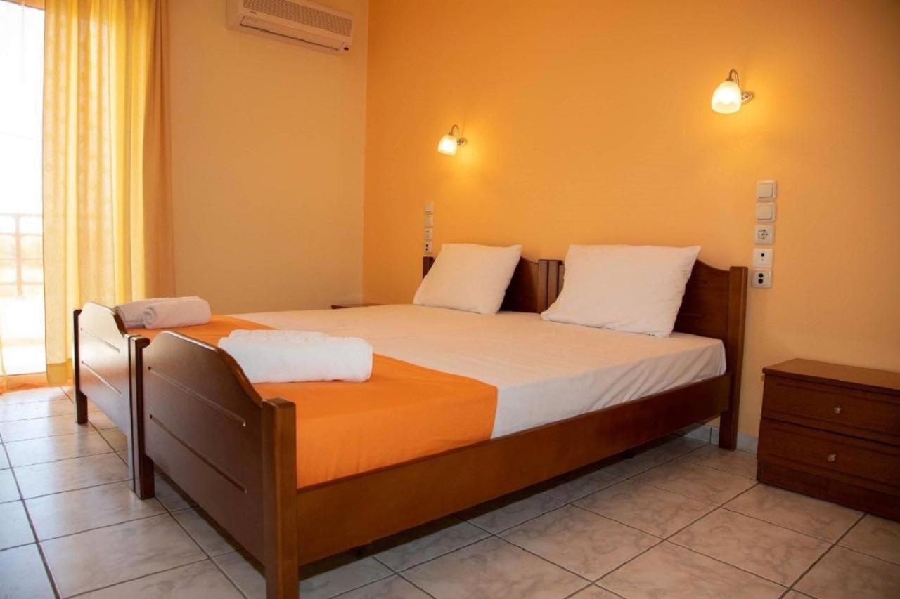 Iraklis Hotel Mítikasz Kültér fotó