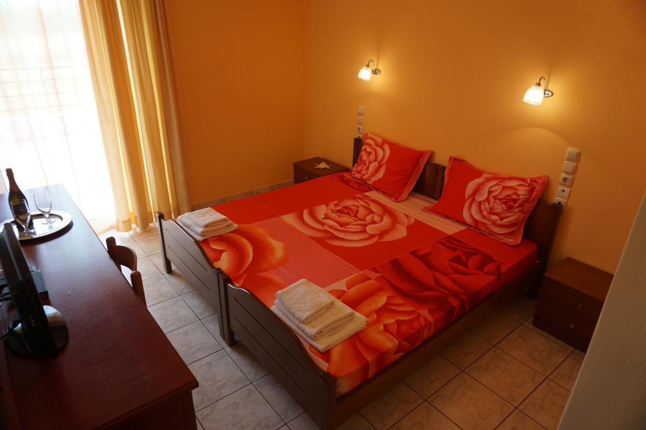 Iraklis Hotel Mítikasz Kültér fotó