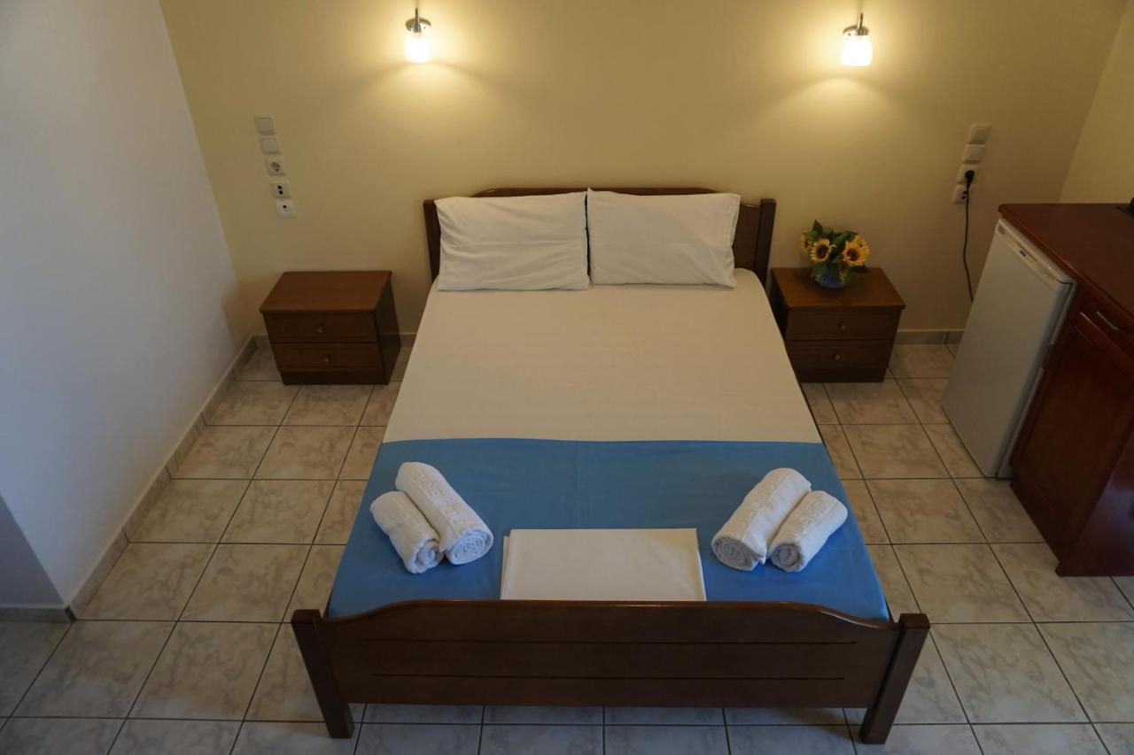 Iraklis Hotel Mítikasz Kültér fotó