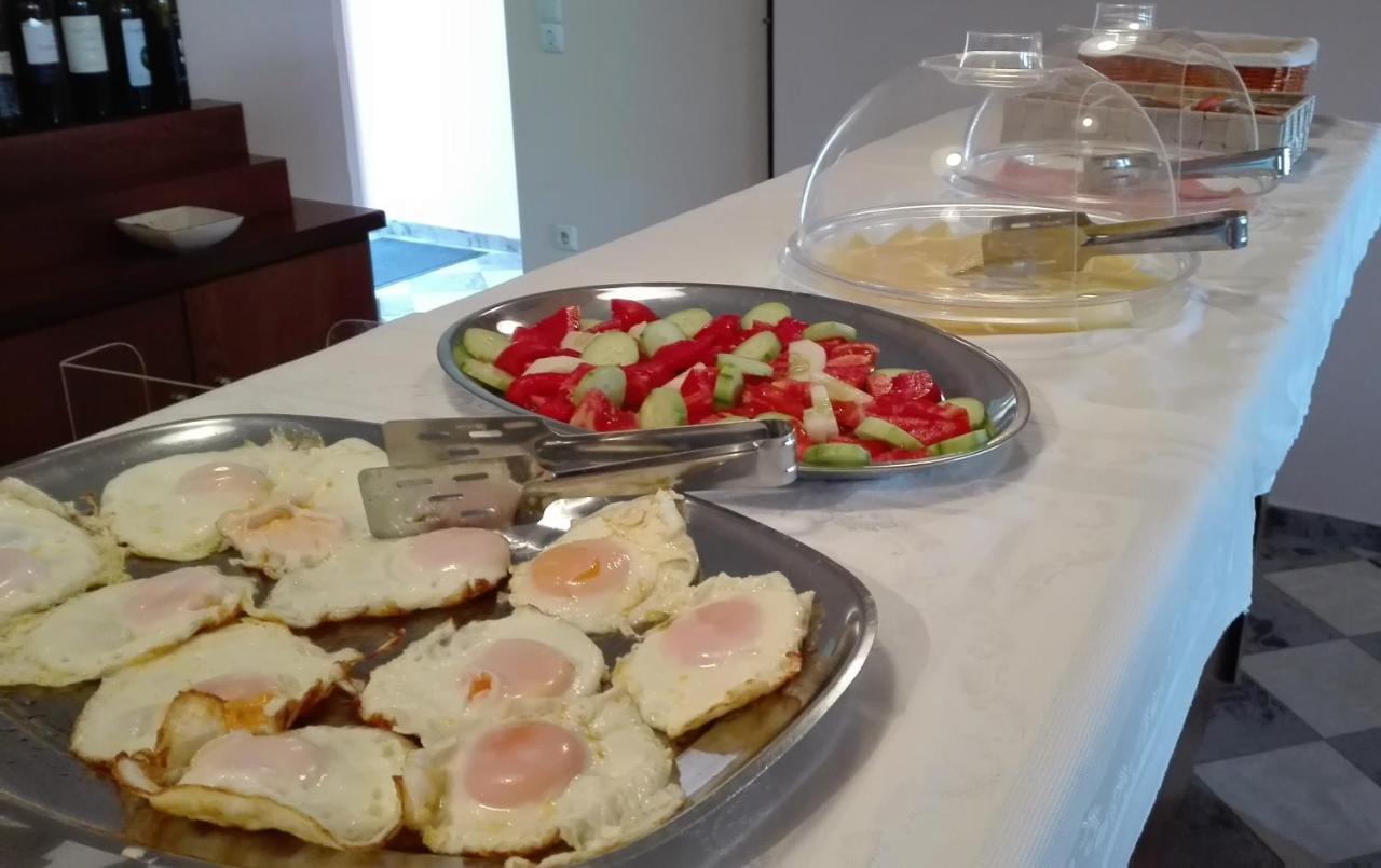 Iraklis Hotel Mítikasz Kültér fotó
